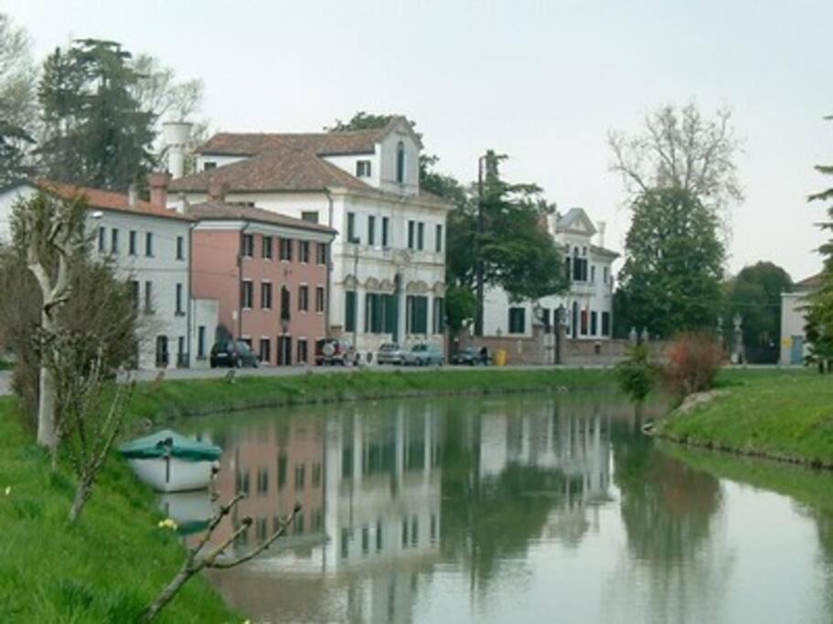 Villa Olanda Мира Экстерьер фото